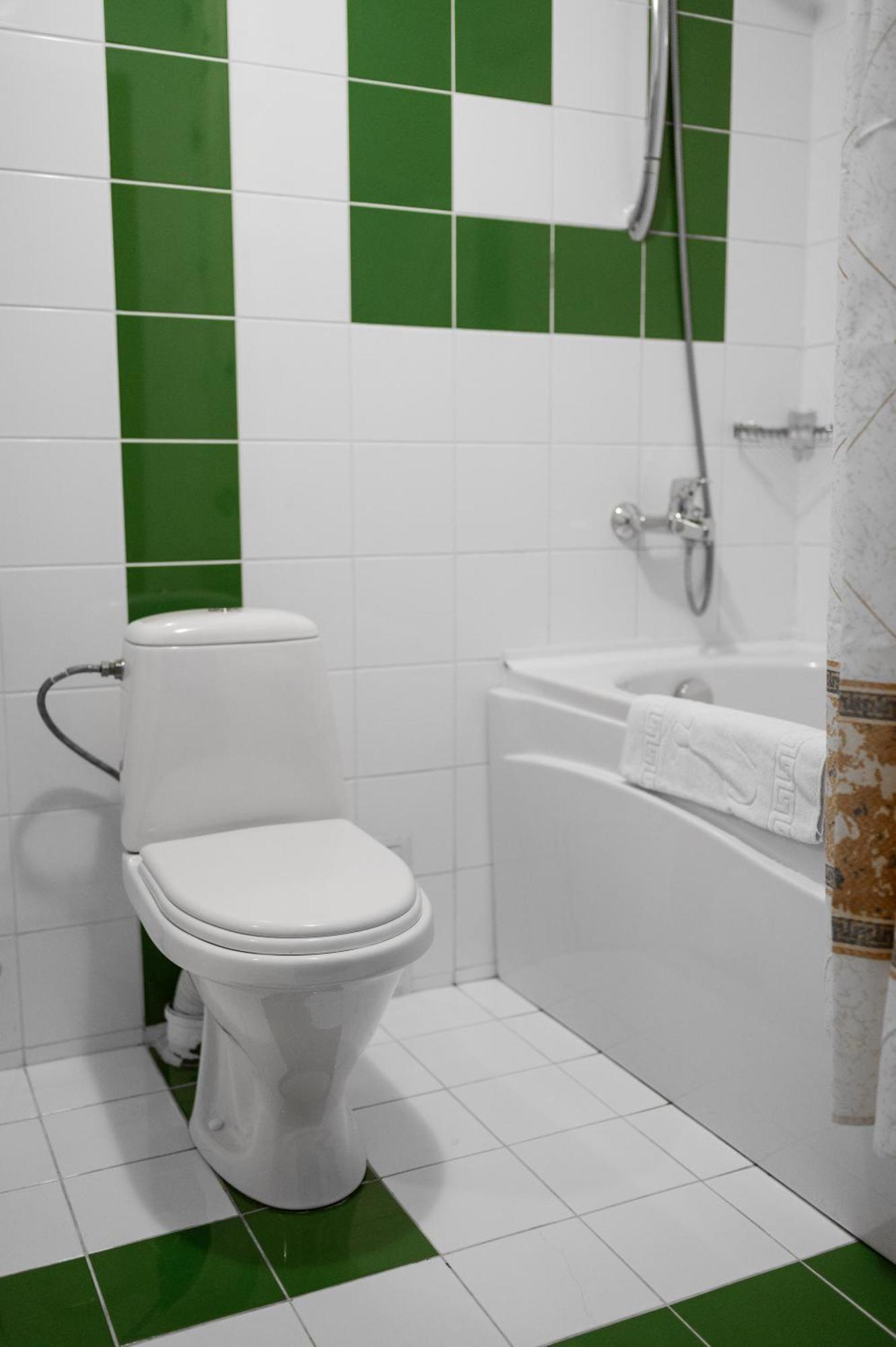 7 Days Hotel Kamyanets-Podilskyi Luaran gambar