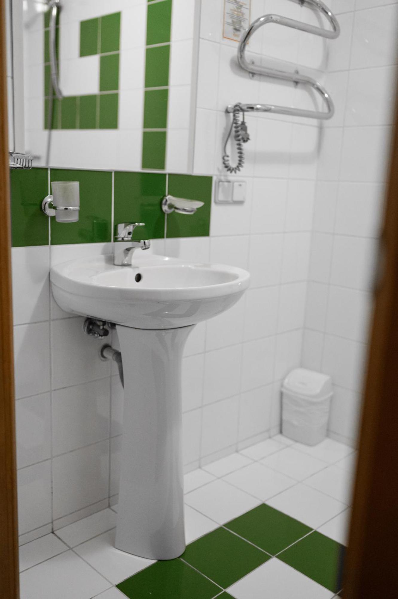 7 Days Hotel Kamyanets-Podilskyi Luaran gambar
